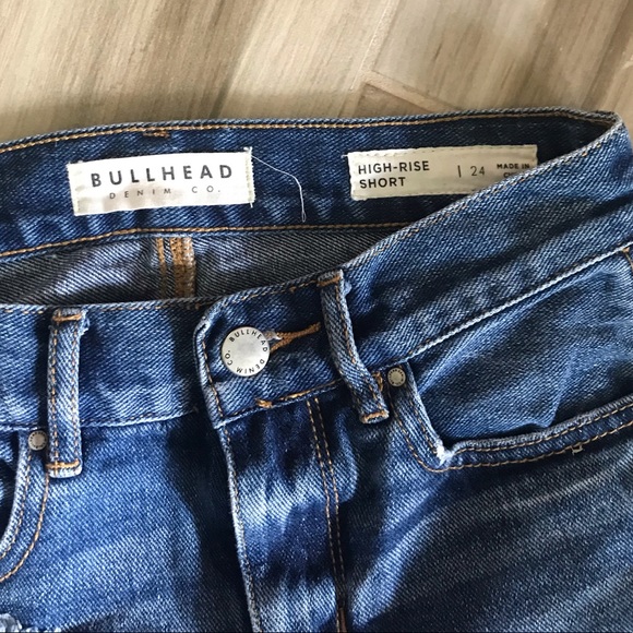 Bullhead High Rose Denim Shorts - Picture 3 of 3